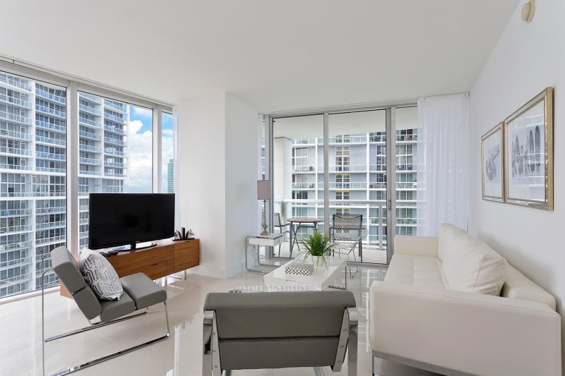 Comprar apartamento no Icon Brickell Tower II 4010