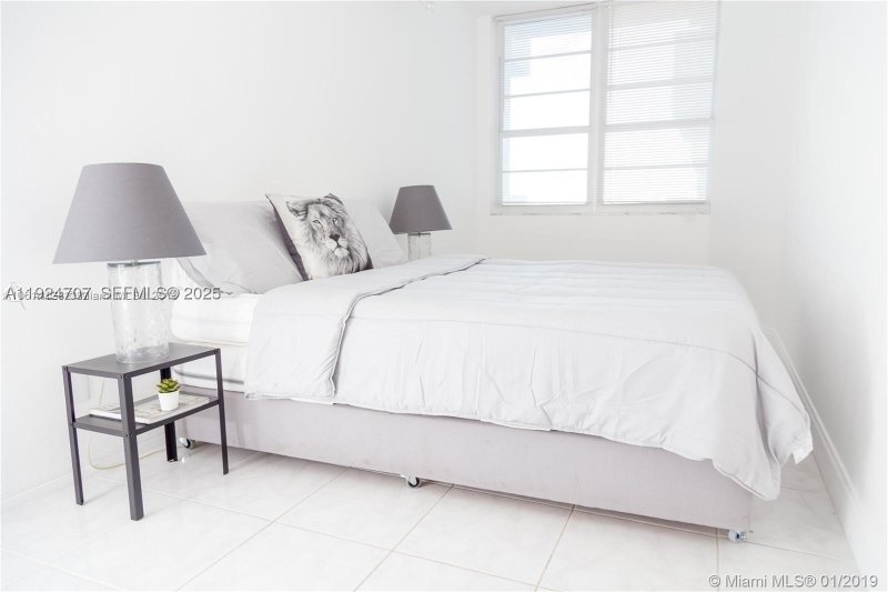 Condo for sale at Decoplage 1216