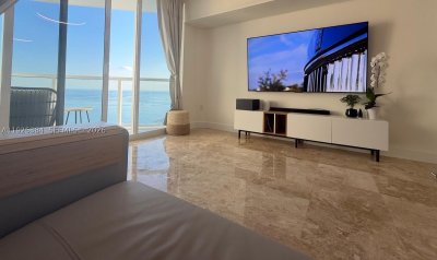 Comprar apartamento no La Perla 2701