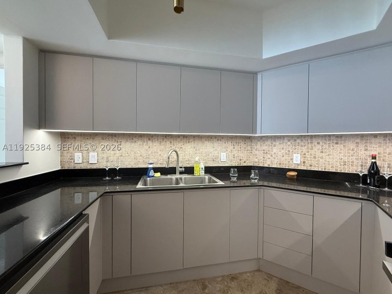 Comprar apartamento no La Perla 2701