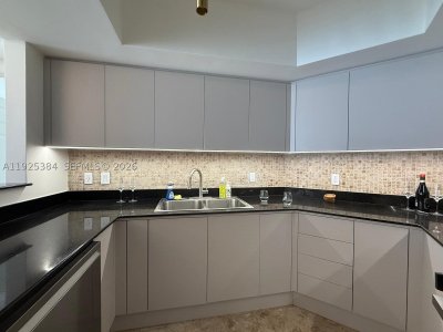 Comprar apartamento no La Perla 2701
