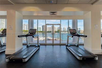 Comprar apartamento en Del Prado South Tower 1501