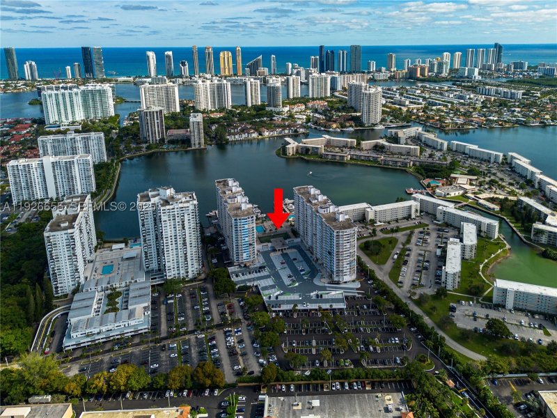Comprar apartamento en Del Prado South Tower 1501