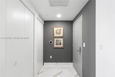 Comprar apartamento no Aria on The Bay 4309