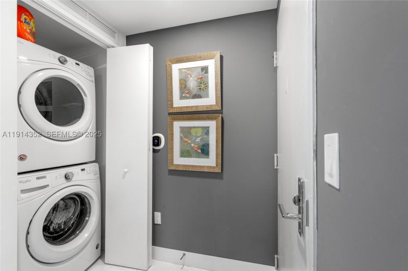 Comprar apartamento en Aria on The Bay 4309