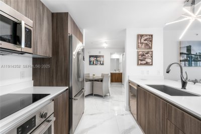 Comprar apartamento no Aria on The Bay 4309