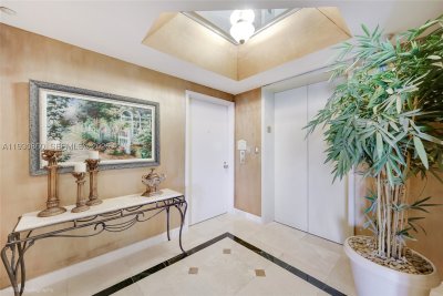 Comprar apartamento en Williams Island 2600 703