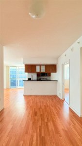 Comprar apartamento no 23 Biscayne Bay 902