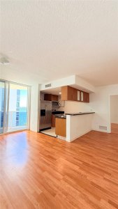 Comprar apartamento no 23 Biscayne Bay 902
