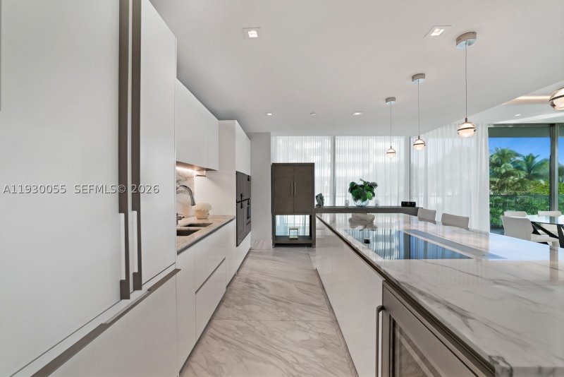 Condo for sale at Oceana Bal Harbour 201