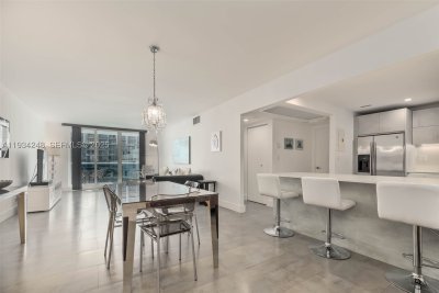 Alquiler de apartamento en Roney Palace 507