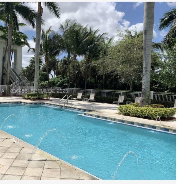Condo for sale at The Blue Doral 601