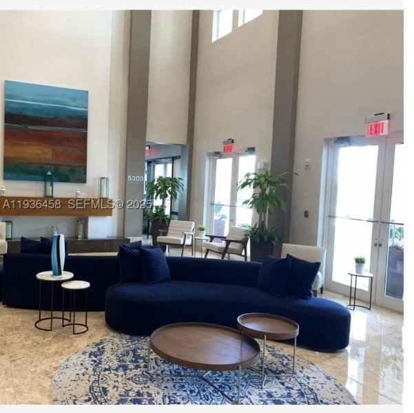 Condo for sale at The Blue Doral 601