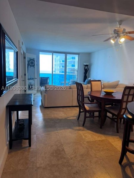 Alquiler de apartamento en Roney Palace 1425