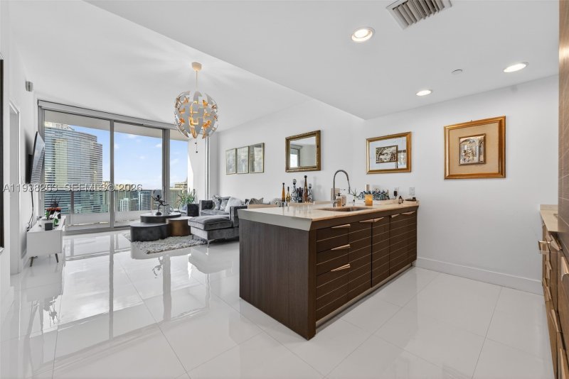 Comprar apartamento no Epic Miami 4414