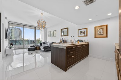 Comprar apartamento no Epic Miami 4414