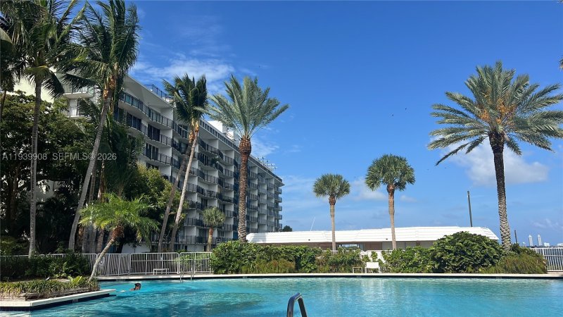 Condo for sale at Palm Bay Condo 6F