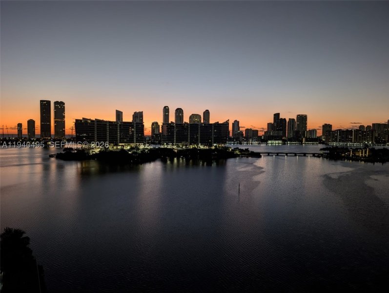 Comprar apartamento en Echo Aventura LPH11