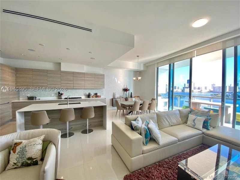 Comprar apartamento en Echo Aventura LPH11