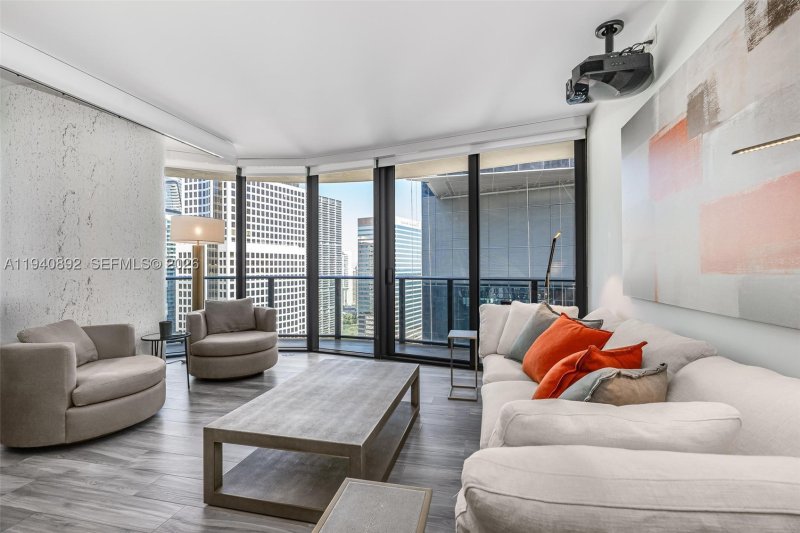 Alquiler de apartamento en SLS Lux Brickell 2905