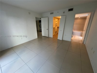 Comprar apartamento en MyBrickell Condo 407
