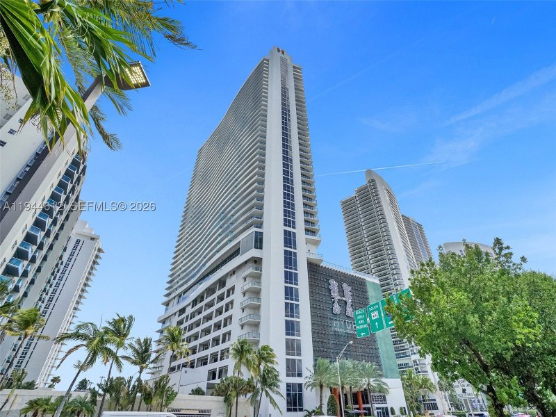 Apartment for rent at Hyde Beach Resort Hollywood 1201