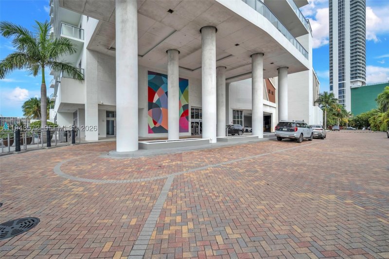 Condo for sale at Hyde Beach House R701