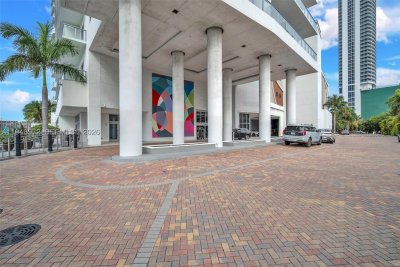Comprar apartamento en Hyde Beach House R701