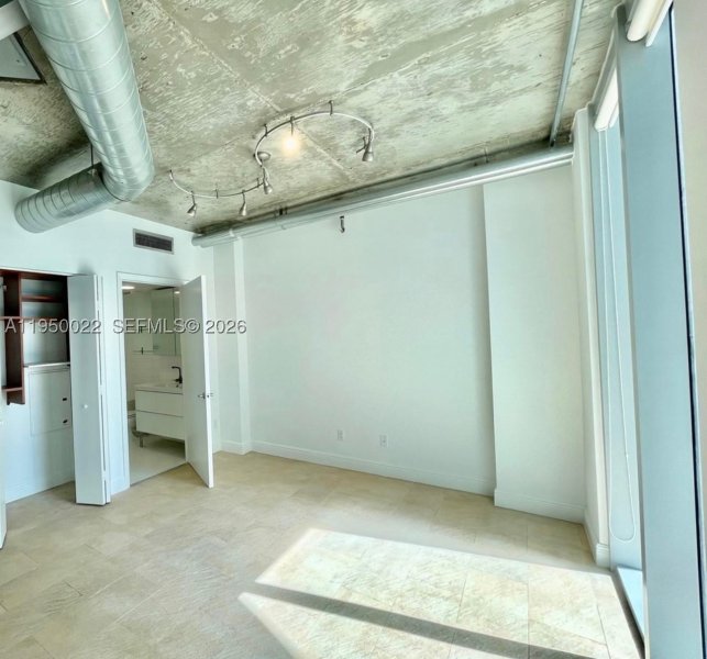 Apartment for rent at Neo Vertika Brickell 2134