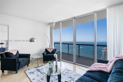 Aluguel de apartamento no Icon Brickell Tower II 5705