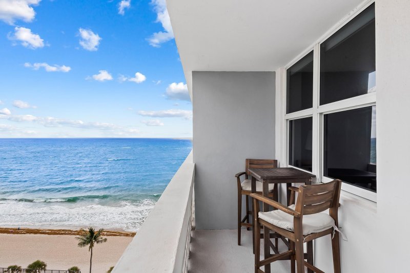 Apartment for rent at Galt Towers 12N