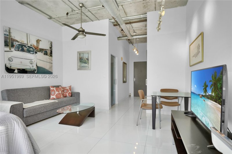 Comprar apartamento no Cite On The Bay 3213