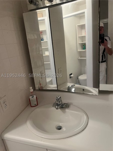 Condo for sale at Balmoral Condo CAB6
