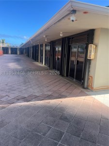 Comprar apartamento no Balmoral Condo CAB6