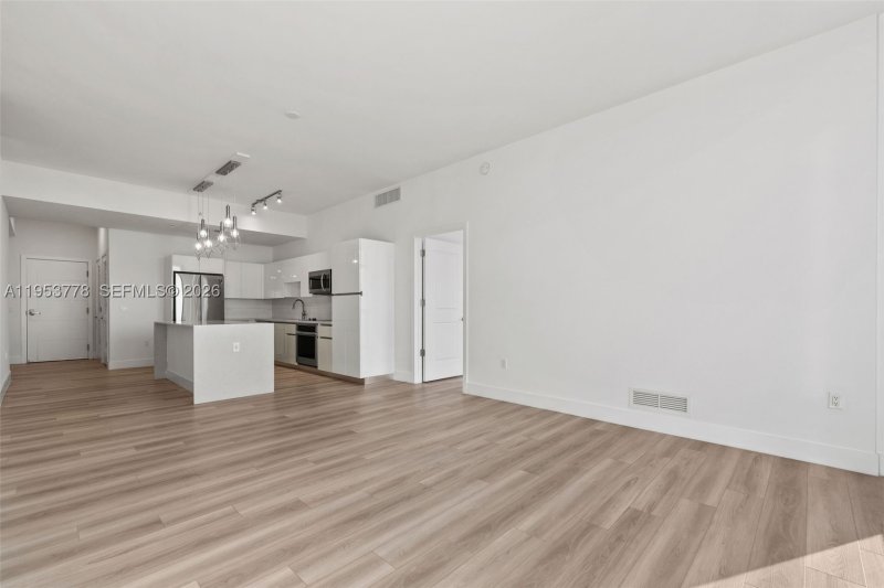 Apartment for rent at Mondrian Hallandale 2503