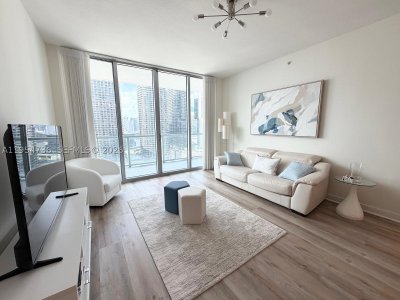 Comprar apartamento no Axis on Brickell North Tower 3022-N