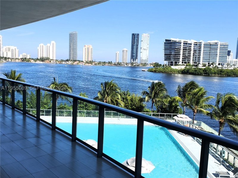 Comprar apartamento en Echo Aventura 315
