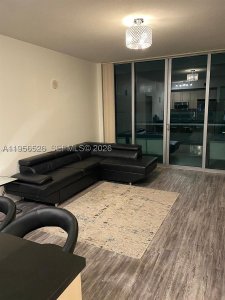 Comprar apartamento no Axis on Brickell North Tower 1422-N