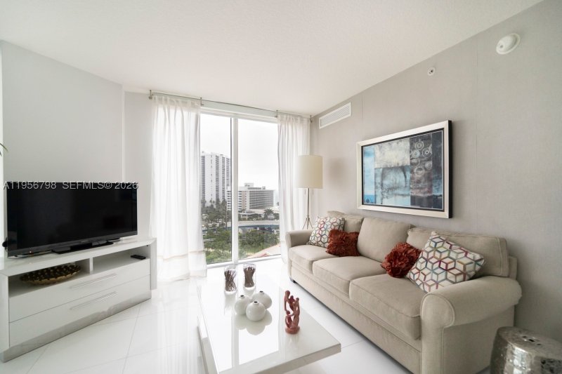 Comprar apartamento en St Tropez I II and III 2-1101