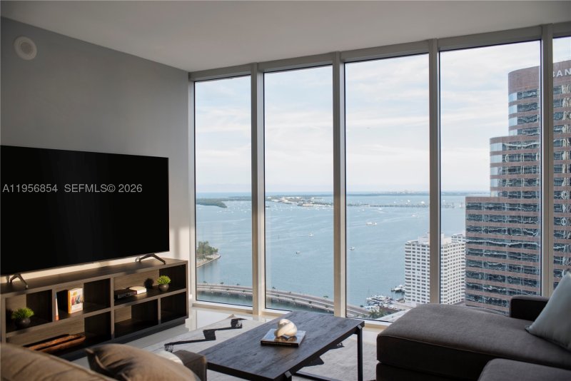Condo for sale at Icon Brickell Viceroy 3208