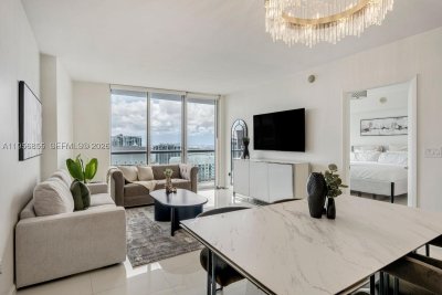 Icon Brickell Viceroy Apt #4706