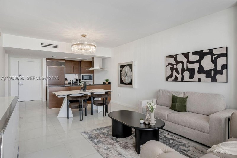 Condo for sale at Icon Brickell Viceroy 4706