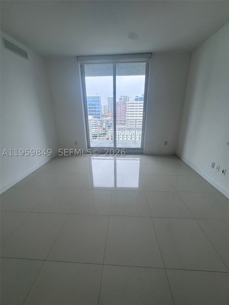 Apartment for rent at Strada 315 1905