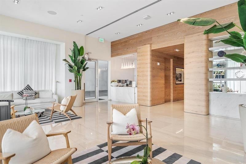 Apartment for rent at Tiffany House 1214