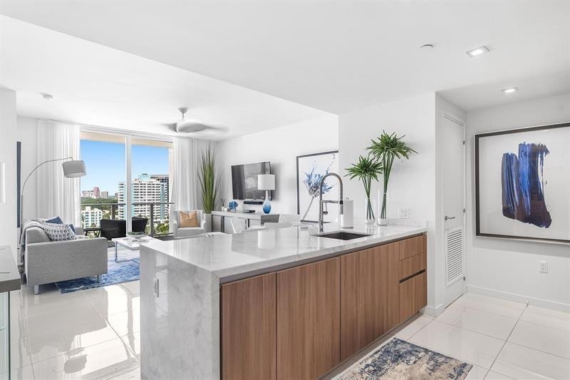 Apartment for rent at Tiffany House 1214