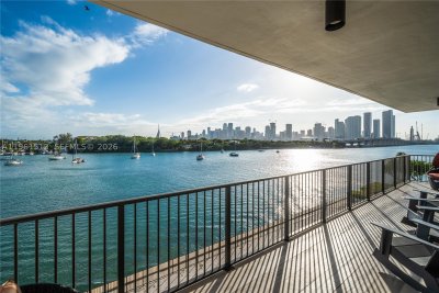 Comprar apartamento no 1000 Venetian Way 403