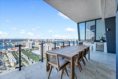 Comprar apartamento en Muse Sunny Isles Beach 2902
