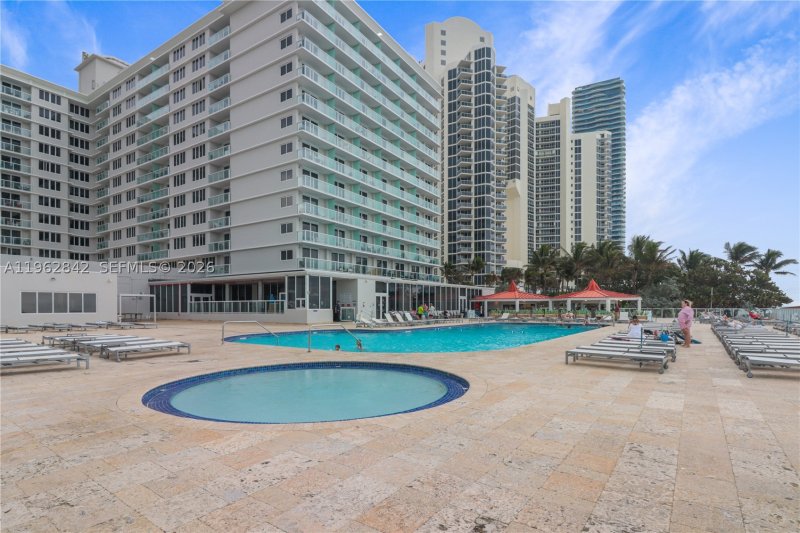 Comprar apartamento en Aventura Beach Club 439