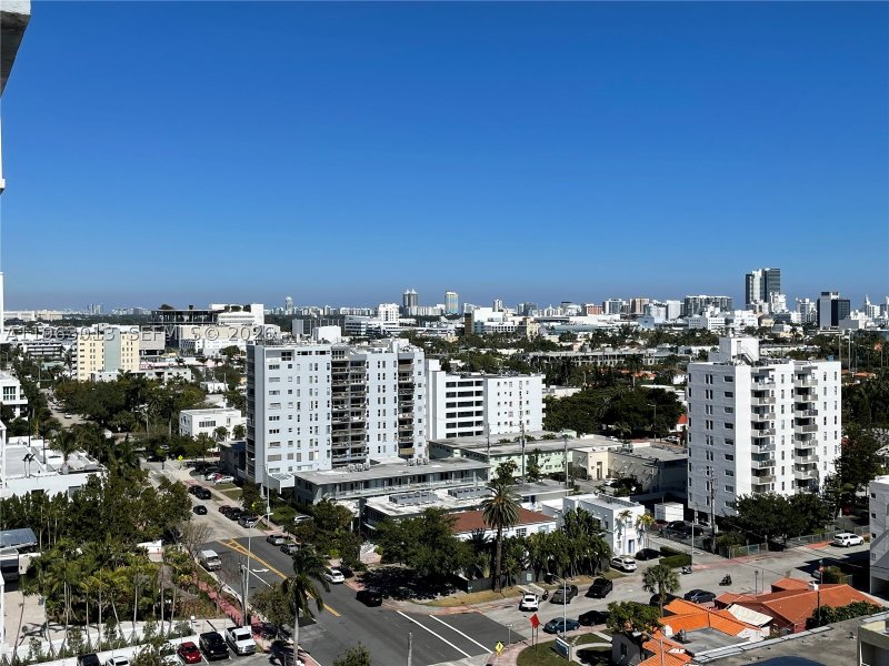 Comprar apartamento en Mirador North Tower 1418