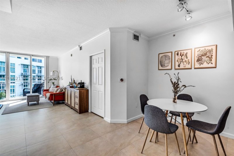 Comprar apartamento no Cite On The Bay 909